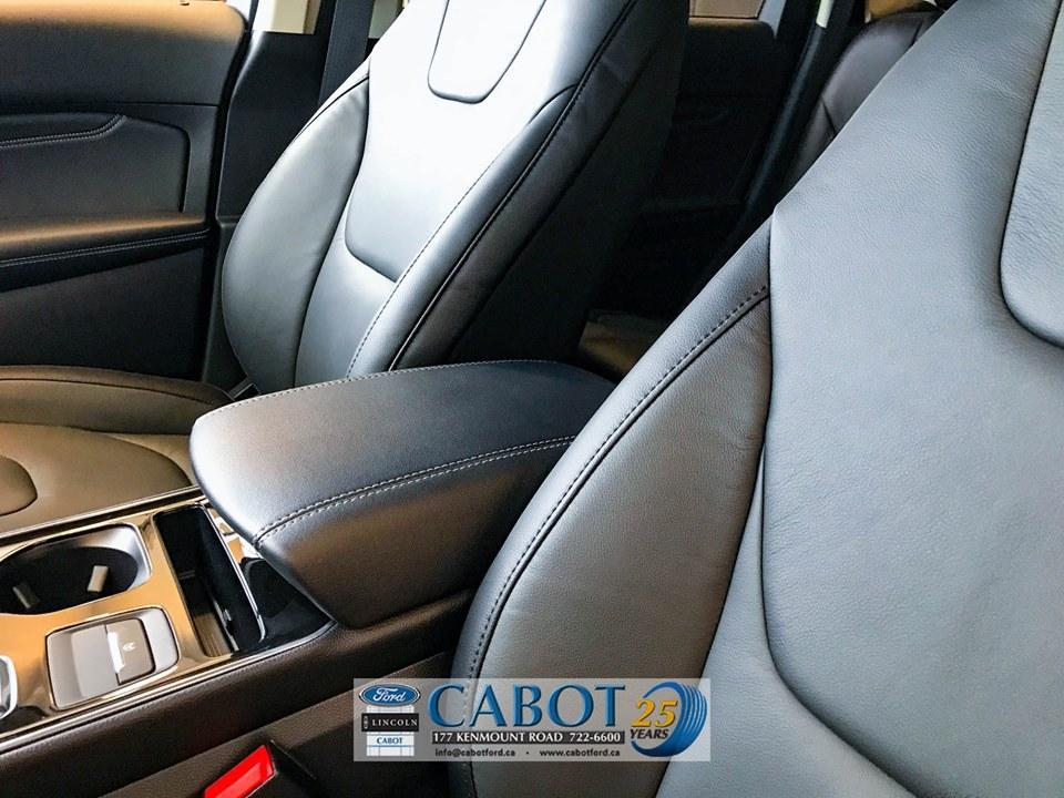2019 Ford Edge Front Interior Console 2019 Ford Edge Front Interior Console Cabot Ford in St. John's Newfoundland